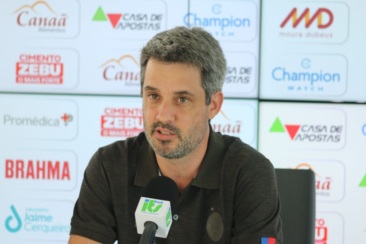 eduardo freeland quando era gestor do bahia