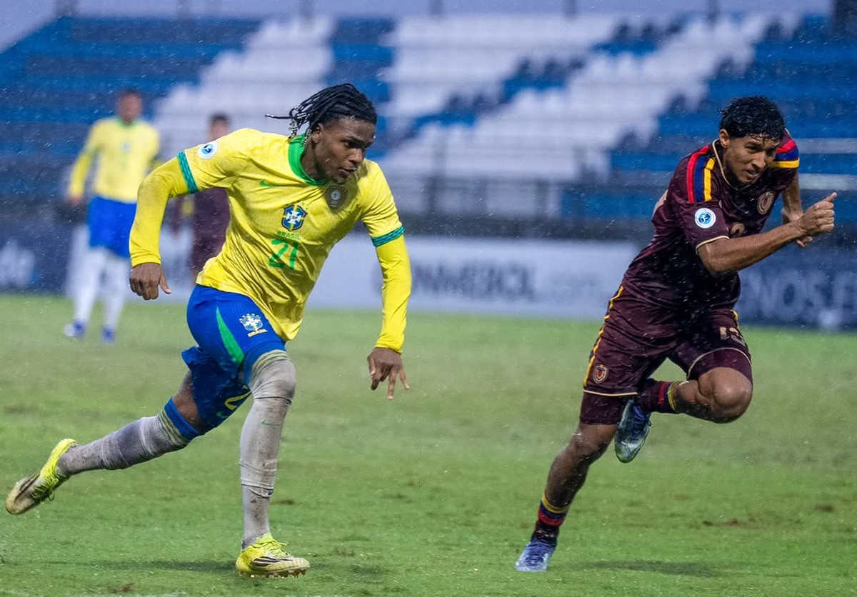 lyan, do bahia, pelo brasil sub-17