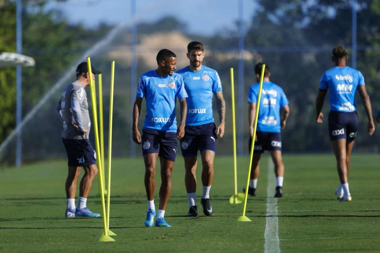 ademir e everaldo em treino do bahia