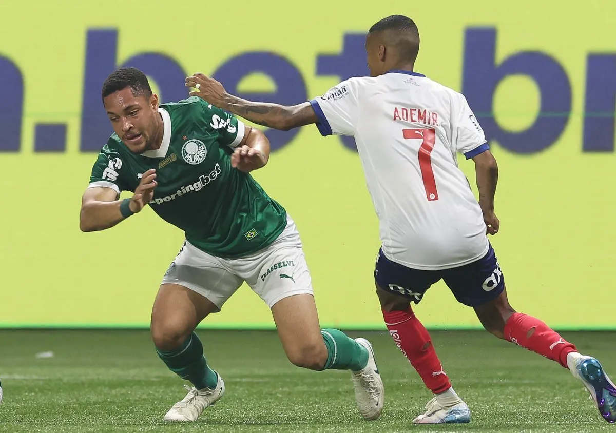 vitor roque em palmeiras x bahia