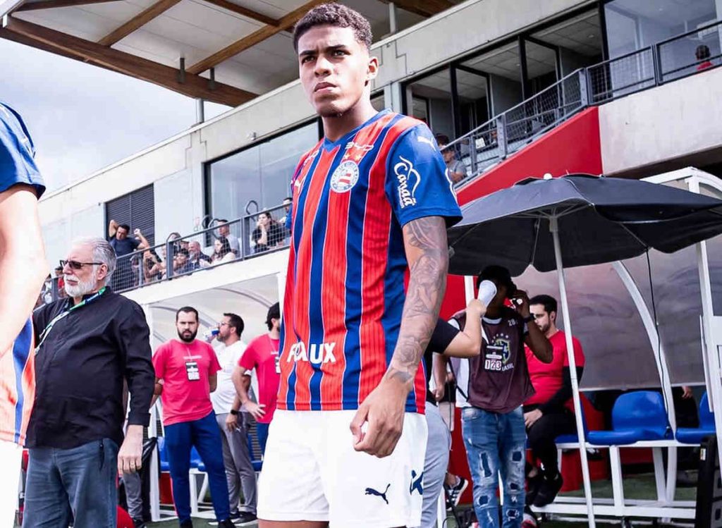 caio suassuna em jogo do bahia sub-20