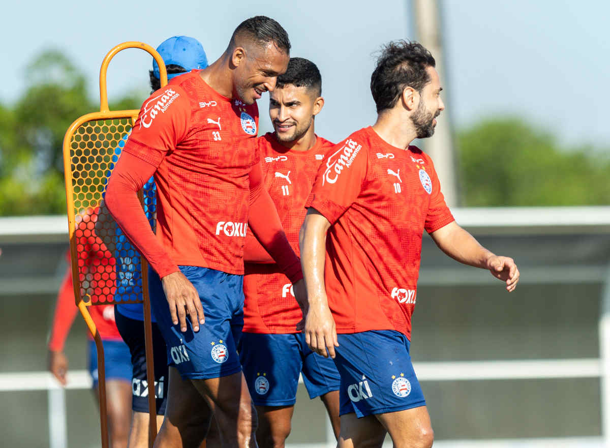 Bahia se reapresenta com treino técnico e tático focado no Palmeiras